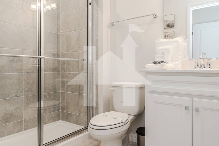 Vacation Home Near Disney, 5 bedrooms