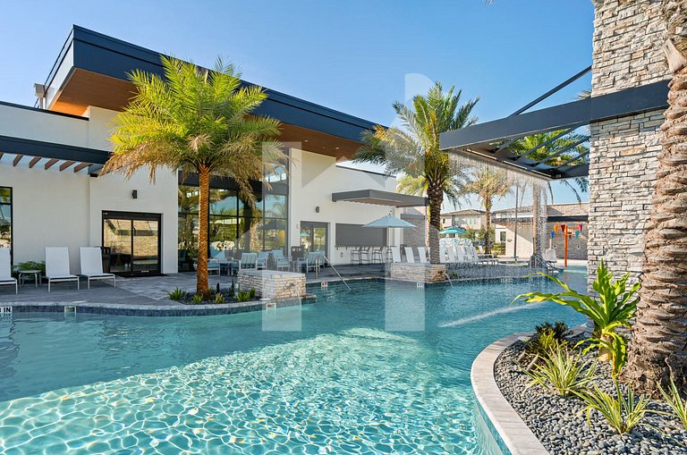 Vacation Home Near Disney, 6 bedrooms