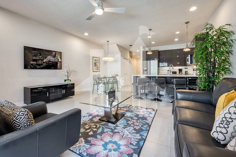 Vacation Home Near Disney, 3 bedrooms