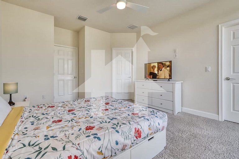 Vacation Home Near Disney, 3 bedrooms