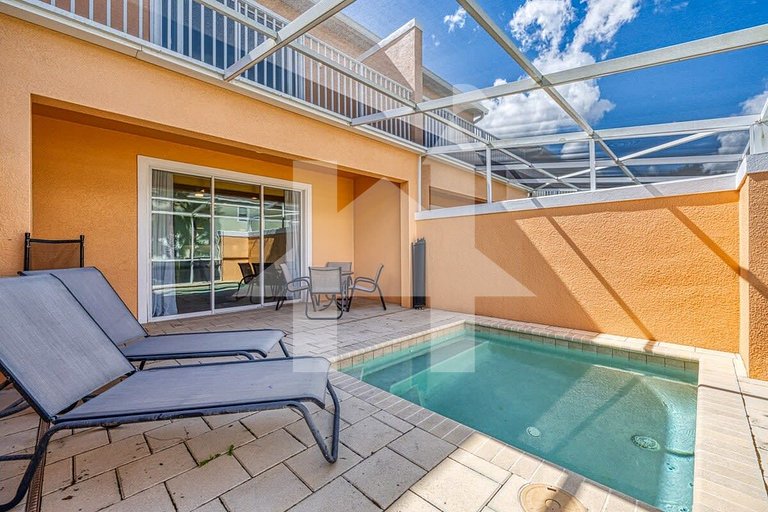 Vacation Home Near Disney, 3 bedrooms