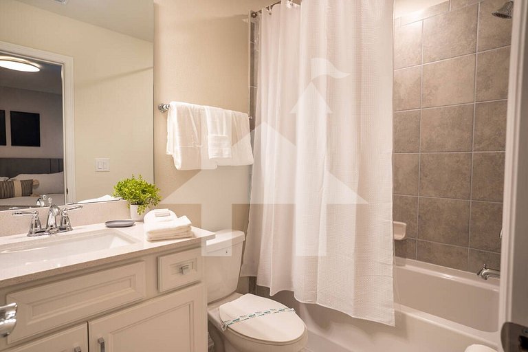 Vacation Home Near Disney, 10 bedrooms