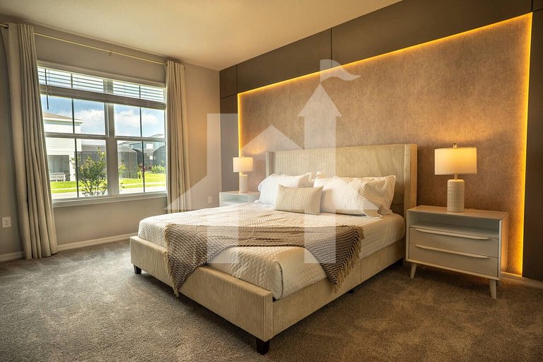 Vacation Home Near Disney, 10 bedrooms