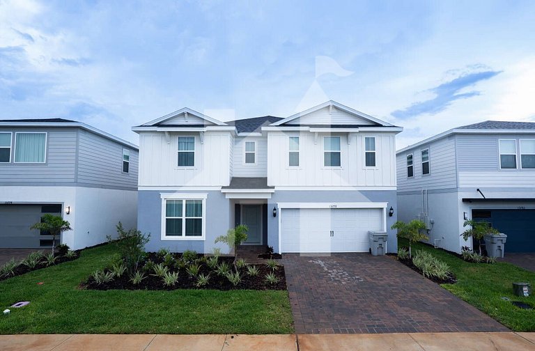 Vacation Home Near Disney, 10 bedrooms