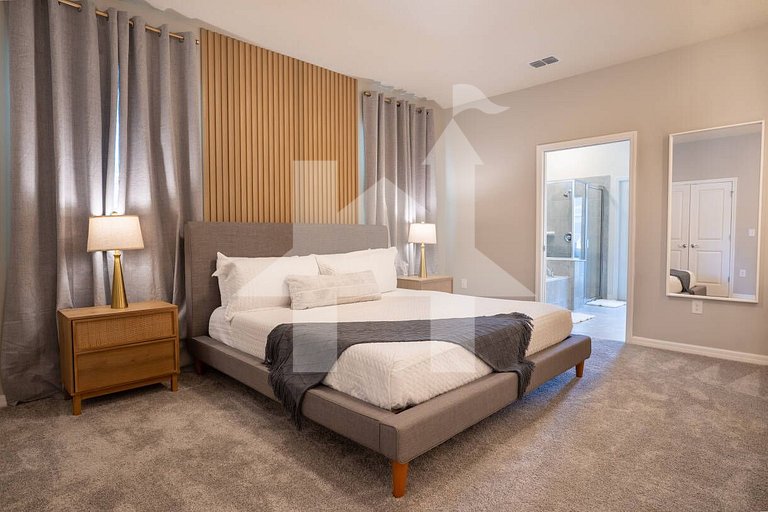 Vacation Home Near Disney, 10 bedrooms