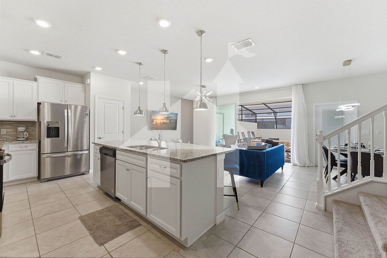 Vacation Home Near Disney, 5 bedrooms