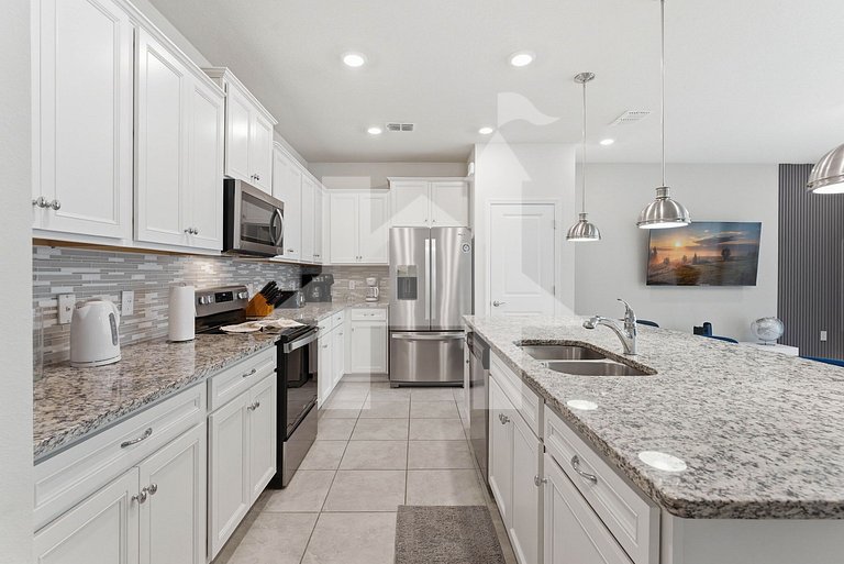 Vacation Home Near Disney, 5 bedrooms