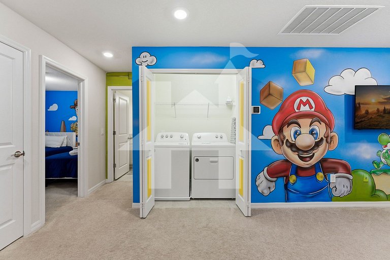 Vacation Home Near Disney, 5 bedrooms