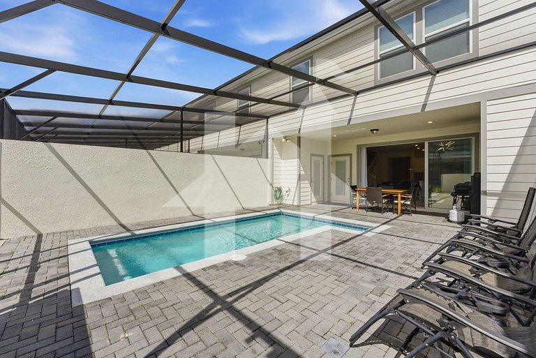 Vacation Home Near Disney, 5 bedrooms