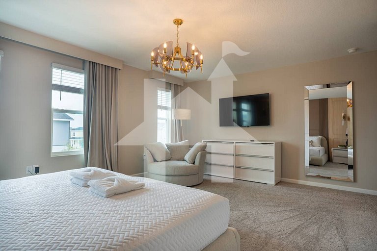 Vacation Home Near Disney, 7 bedrooms