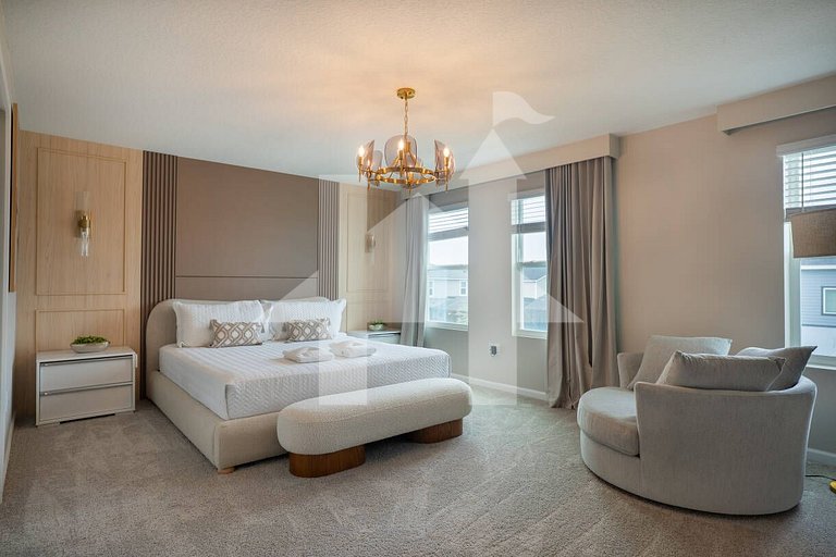 Vacation Home Near Disney, 7 bedrooms