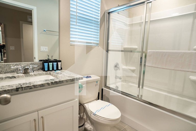 Vacation Home Near Disney, 7 bedrooms