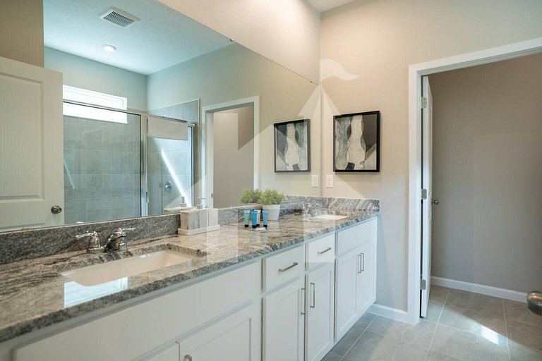 Vacation Home Near Disney, 7 bedrooms