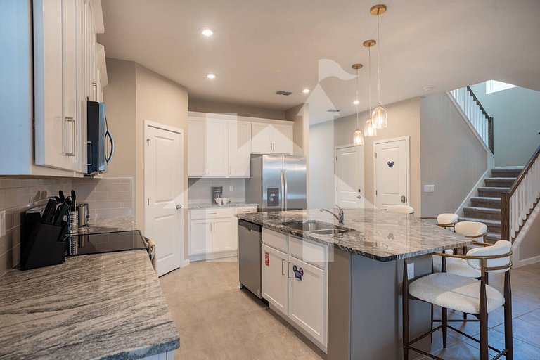 Vacation Home Near Disney, 7 bedrooms