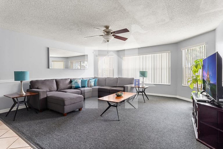 Vacation Home Near Disney, 3 bedrooms