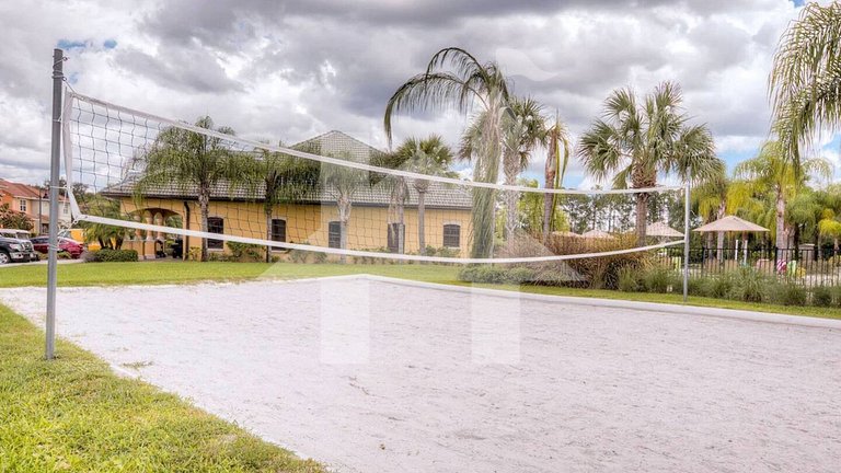Vacation Home Near Disney, 4 bedrooms