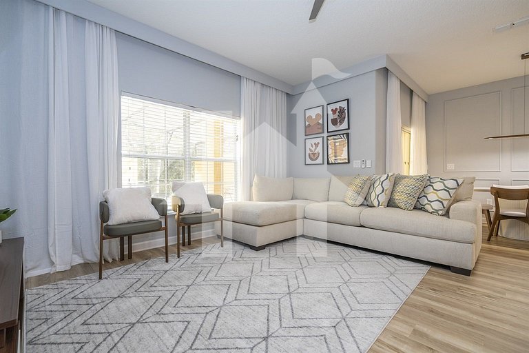 Vacation Home Near Disney, 4 bedrooms
