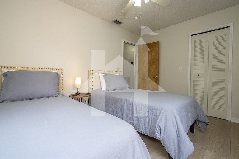 Vacation Home Near Disney, 3 bedrooms