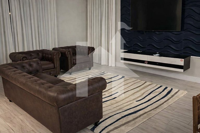 Reunion 3BR Villa Near Disney + Pool Access