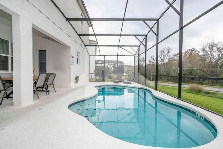 Vacation Home Near Disney, 12 bedrooms