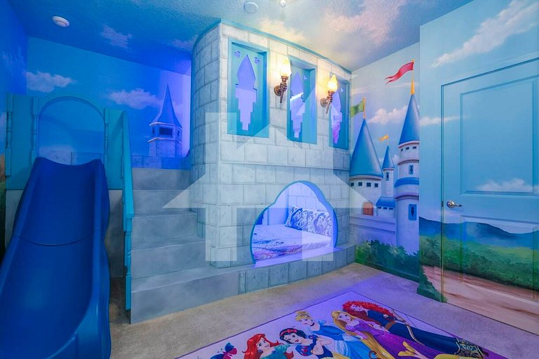 Vacation Home Near Disney, 12 bedrooms