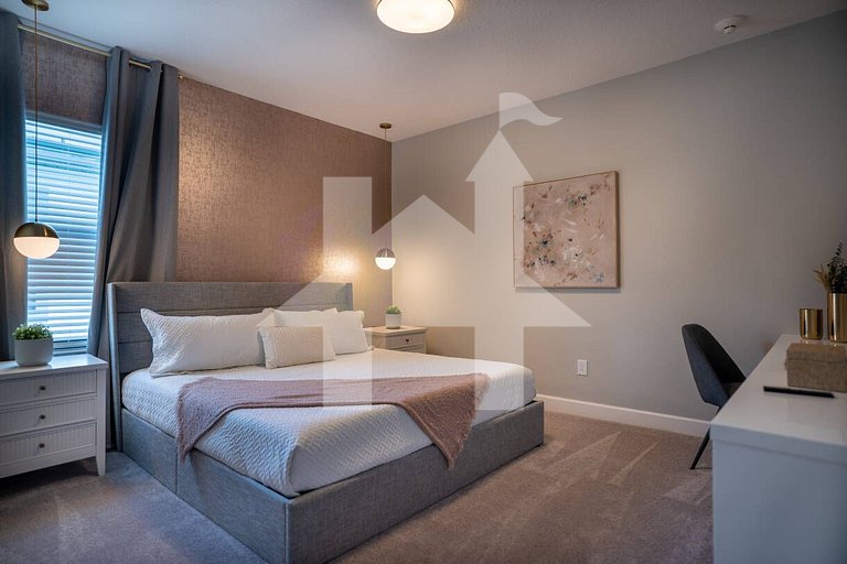 Vacation Home Near Disney, 11 bedrooms