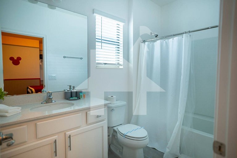 Vacation Home Near Disney, 11 bedrooms