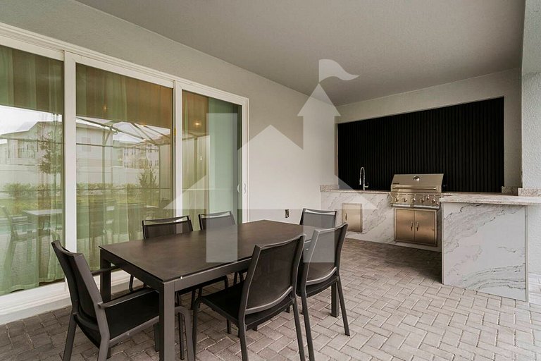 Vacation Home Near Disney, 10 bedrooms
