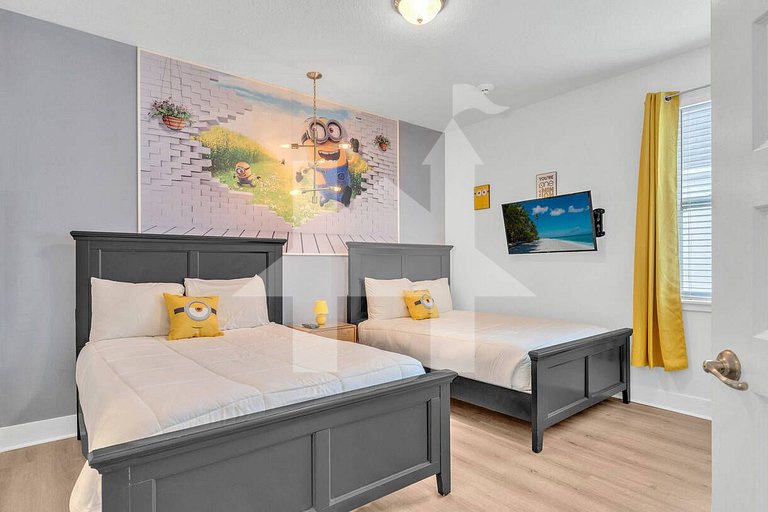 Vacation Home Near Disney, 9 bedrooms