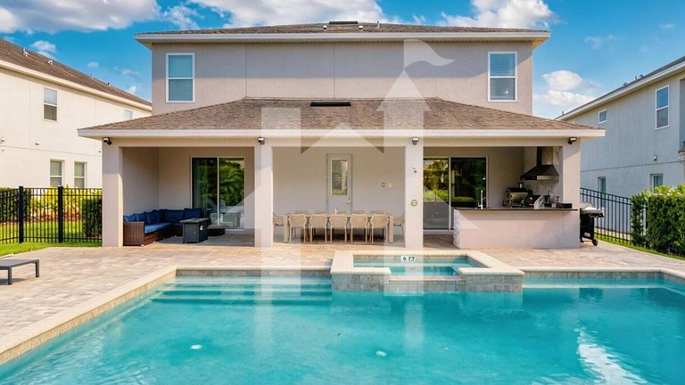 Vacation Home Near Disney, 9 bedrooms