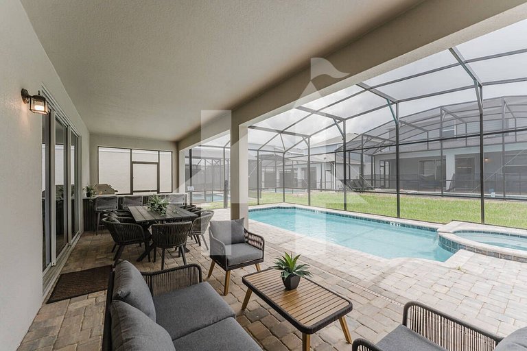 Vacation Home Near Disney, 9 bedrooms