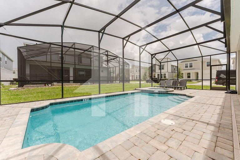 Vacation Home Near Disney, 9 bedrooms