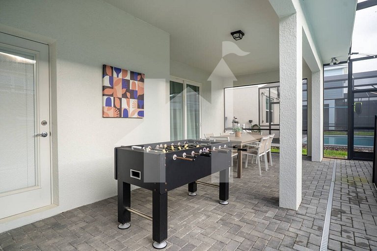 Vacation Home Near Disney, 6 bedrooms