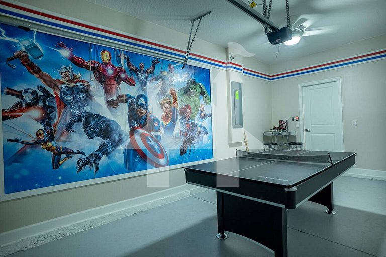 Vacation Home Near Disney, 6 bedrooms