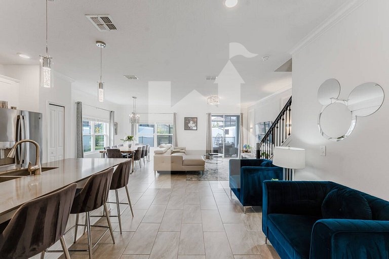 Vacation Home Near Disney, 5 bedrooms