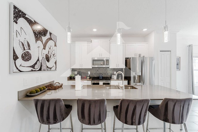 Vacation Home Near Disney, 5 bedrooms