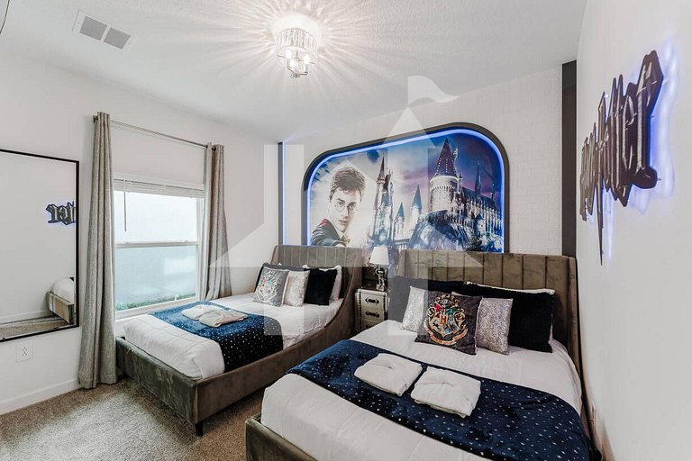 Vacation Home Near Disney, 5 bedrooms