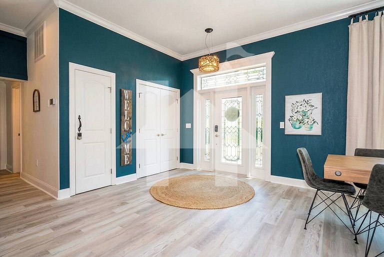 Vacation Home Near Disney, 4 bedrooms