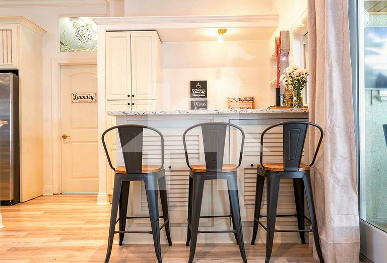Vacation Home Near Disney, 4 bedrooms