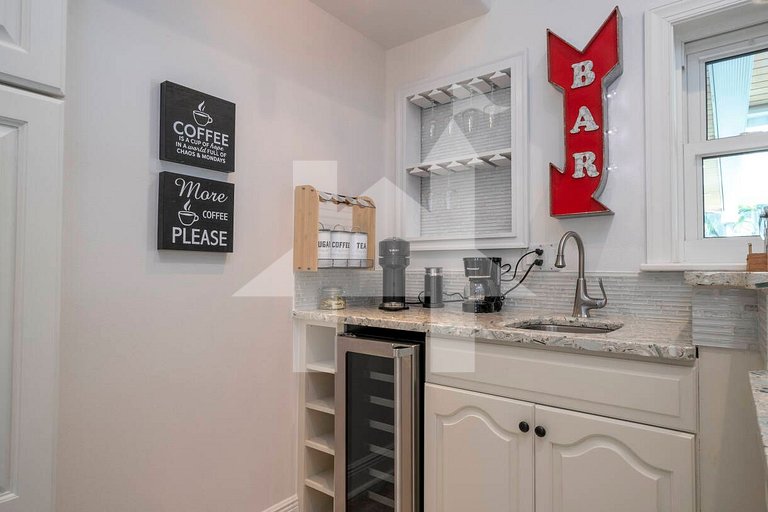 Vacation Home Near Disney, 4 bedrooms