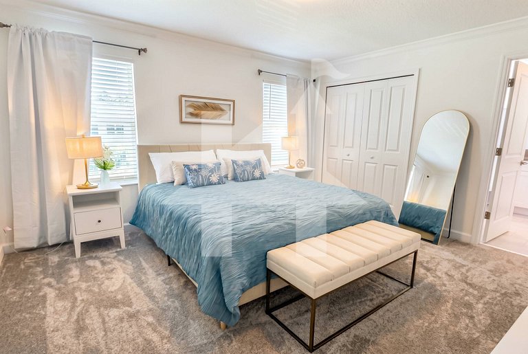Modern 4 Bedroom Home at Storey Lake Resort Private Pool