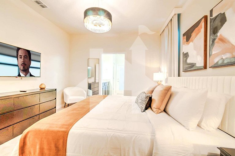 Vacation Home Near Disney, 7 bedrooms