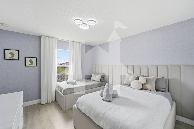 Vacation Home Near Disney, 4 bedrooms