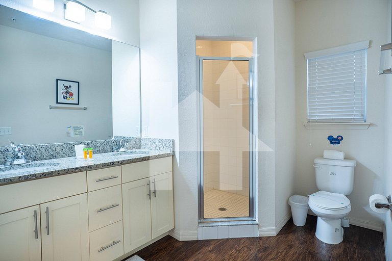 Vacation Home Near Disney - 4 Bedrooms