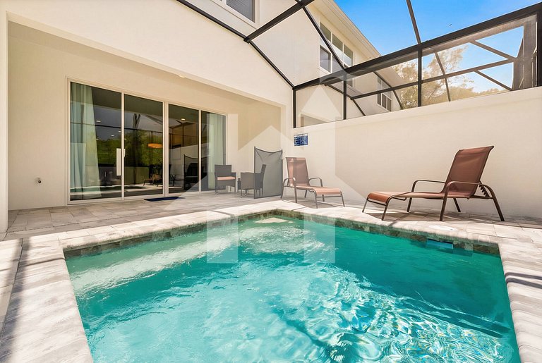 Vacation Home Near Disney - 4 Bedrooms