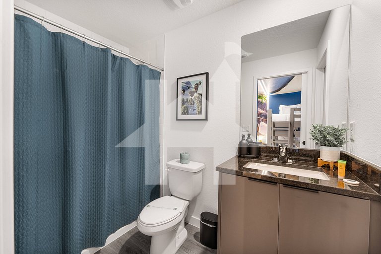 Vacation Home Near Disney - 3 Bedrooms