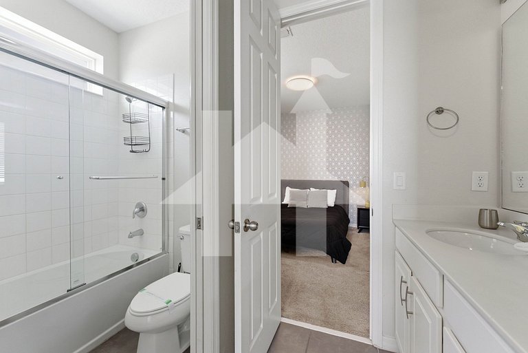 Vacation Home Near Disney - 9 Bedrooms