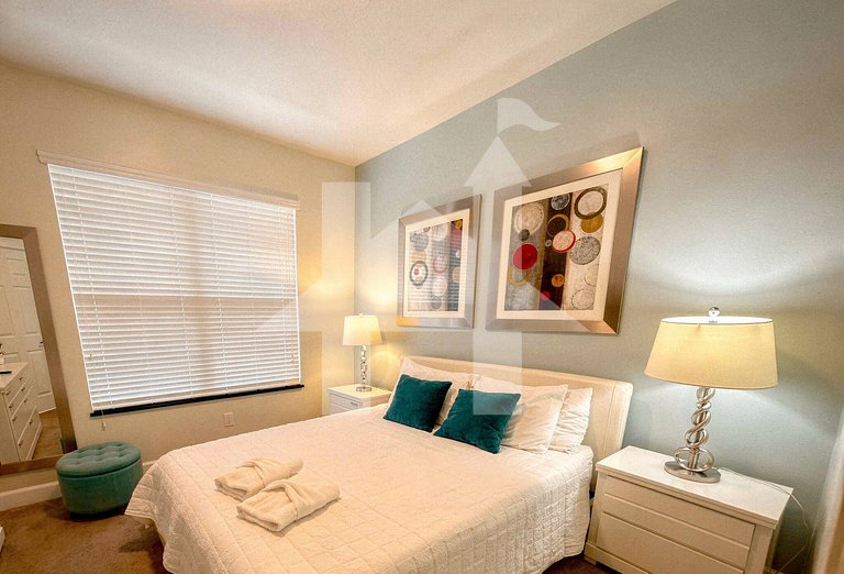 Vacation Home Near Disney - 3 Bedrooms