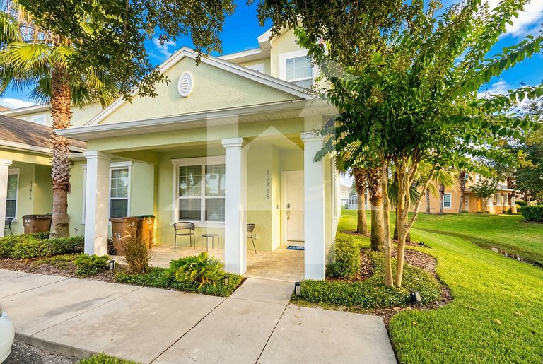 Vacation Home Near Disney - 3 Bedrooms