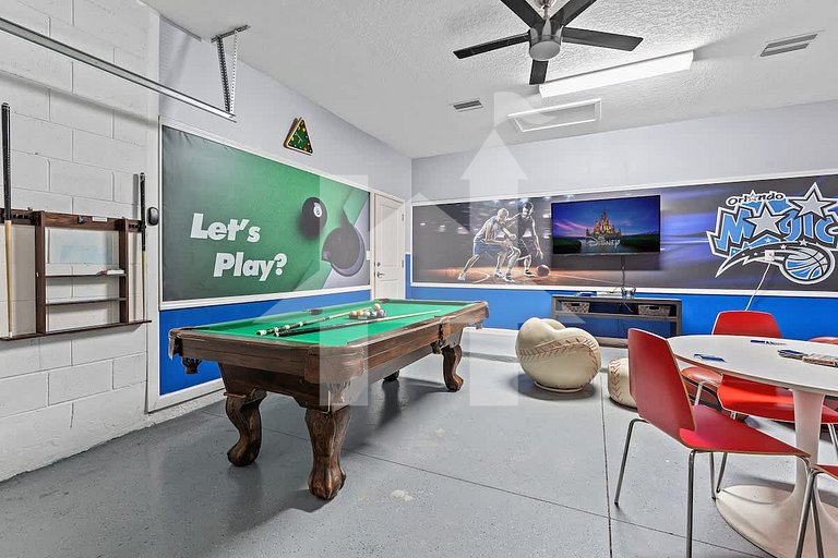 Vacation Home Near Disney - 4 Bedrooms